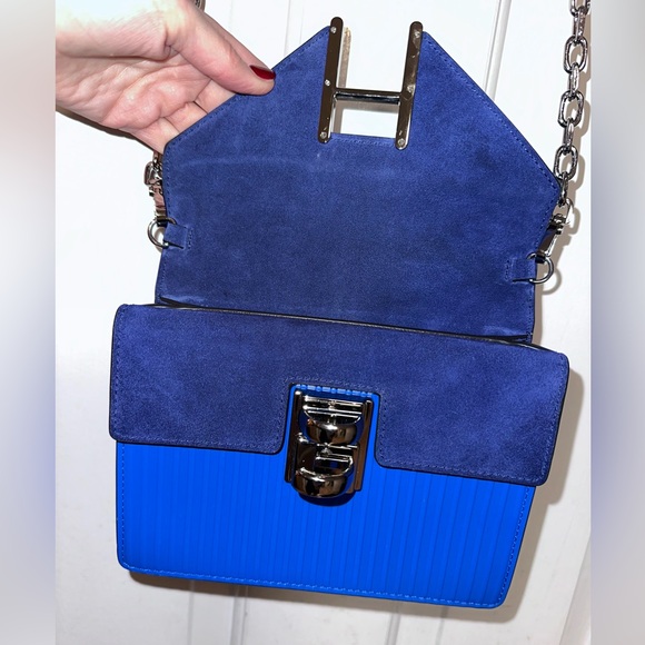 🌟 Henrí Bendel Plaza Colorblock Crossbody – Victoria Blue / Eclipse – New🌟 - Picture 8 of 15